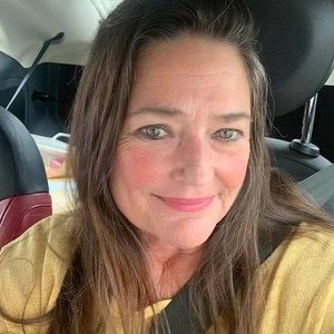 Meet your Posher, Bernie